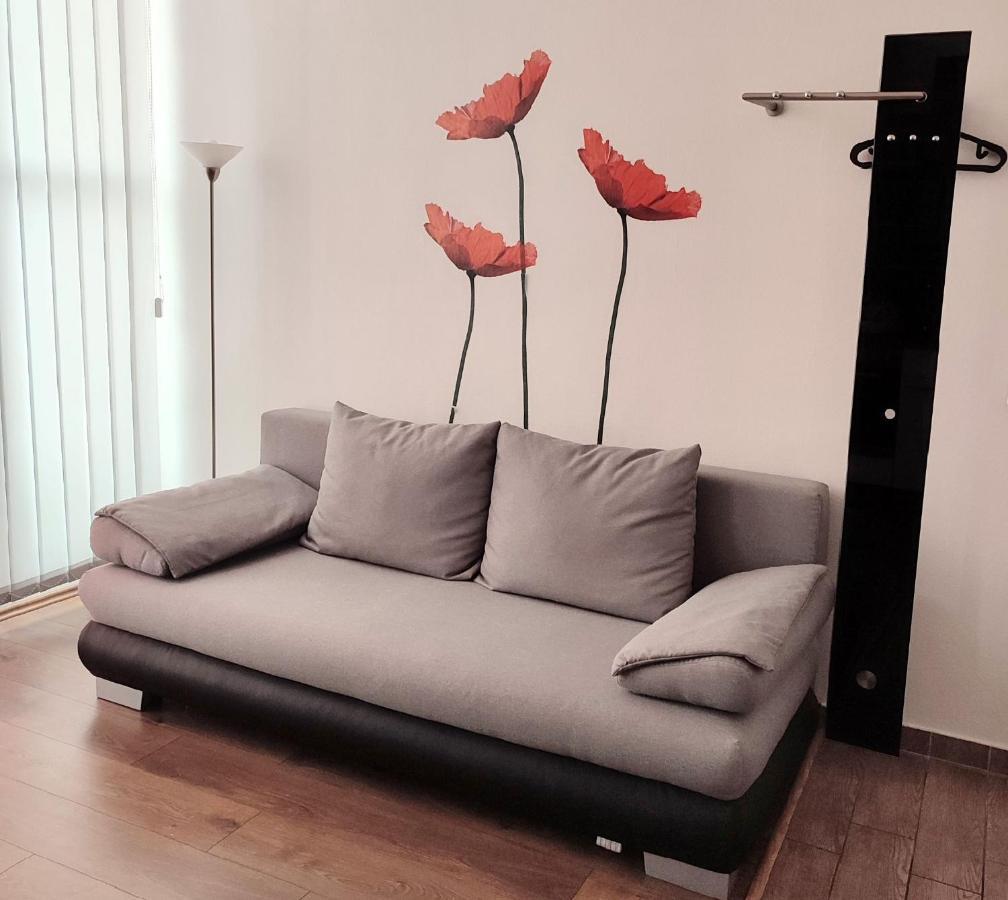 Aqua Apartmanok Pecs Bagian luar foto