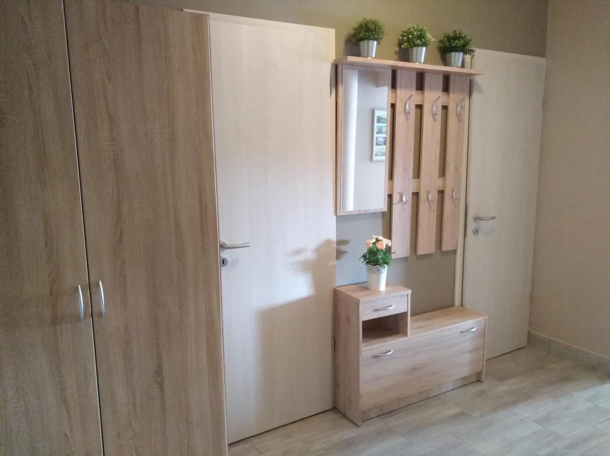 Aqua Apartmanok Pecs Bagian luar foto